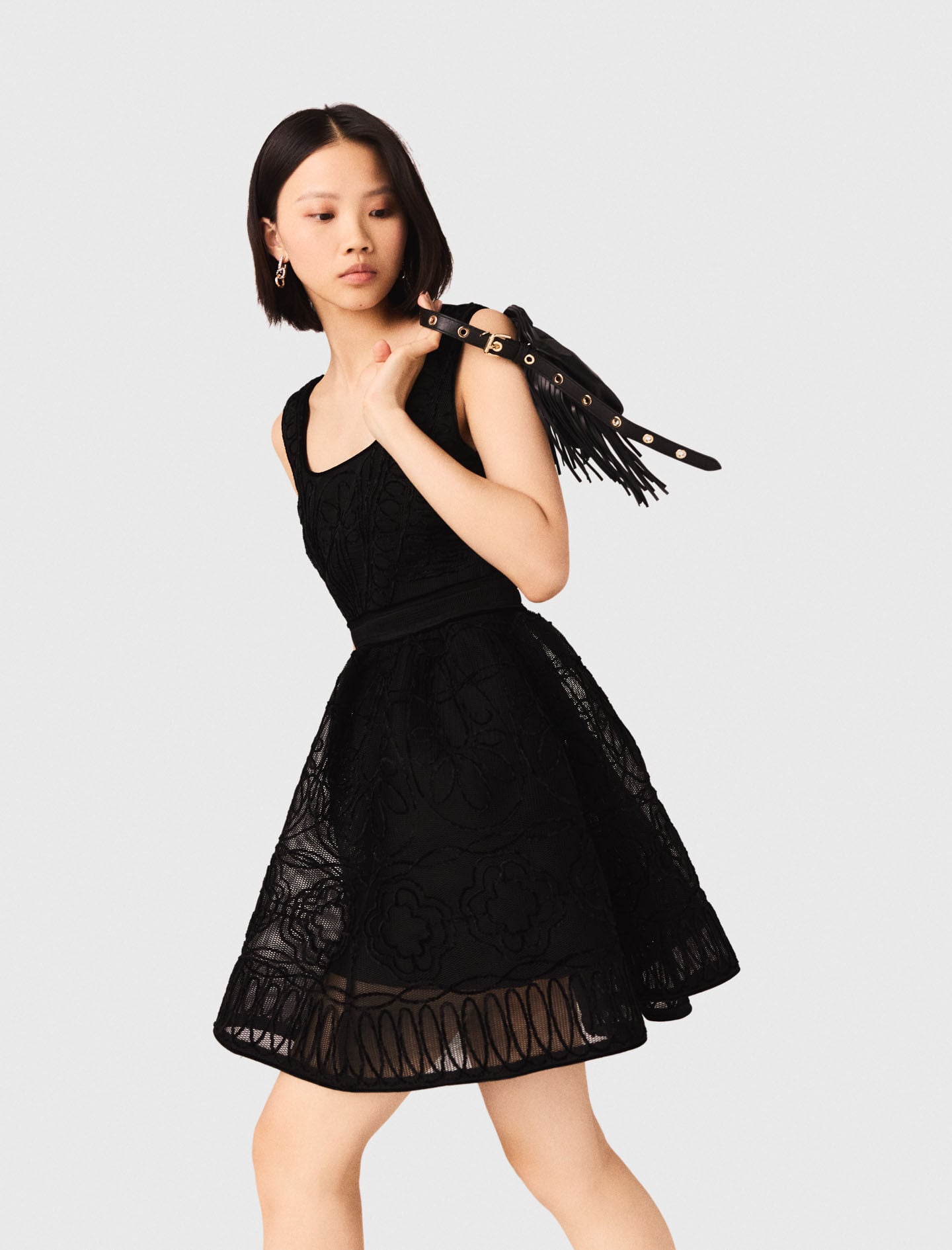 Maje Short embroidered basket knit dress