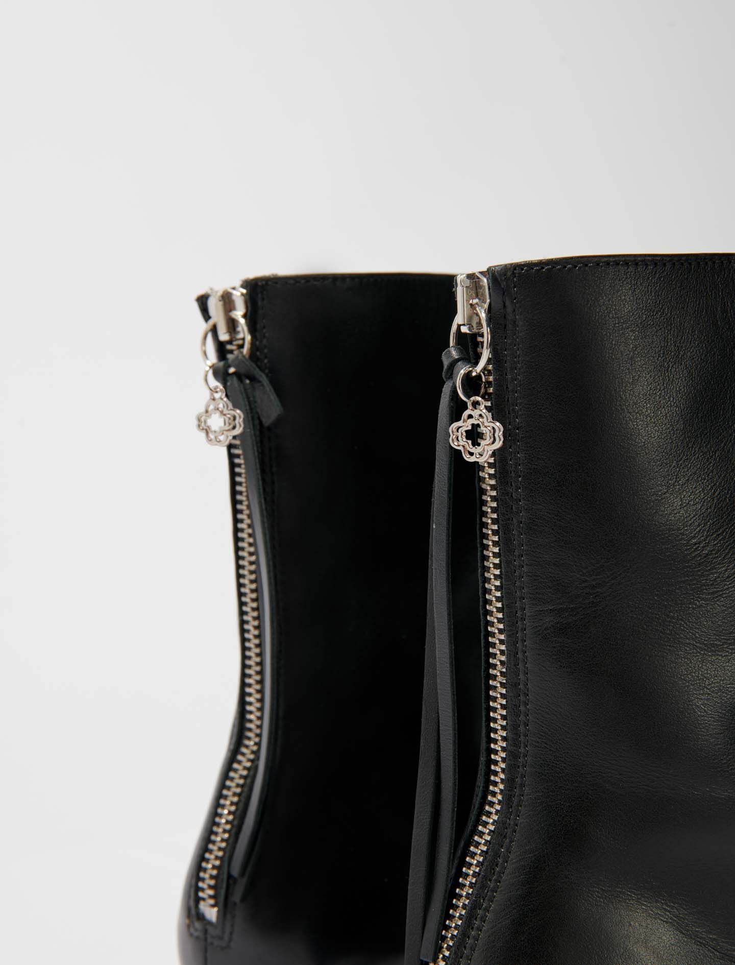 Maje Leather ankle boots