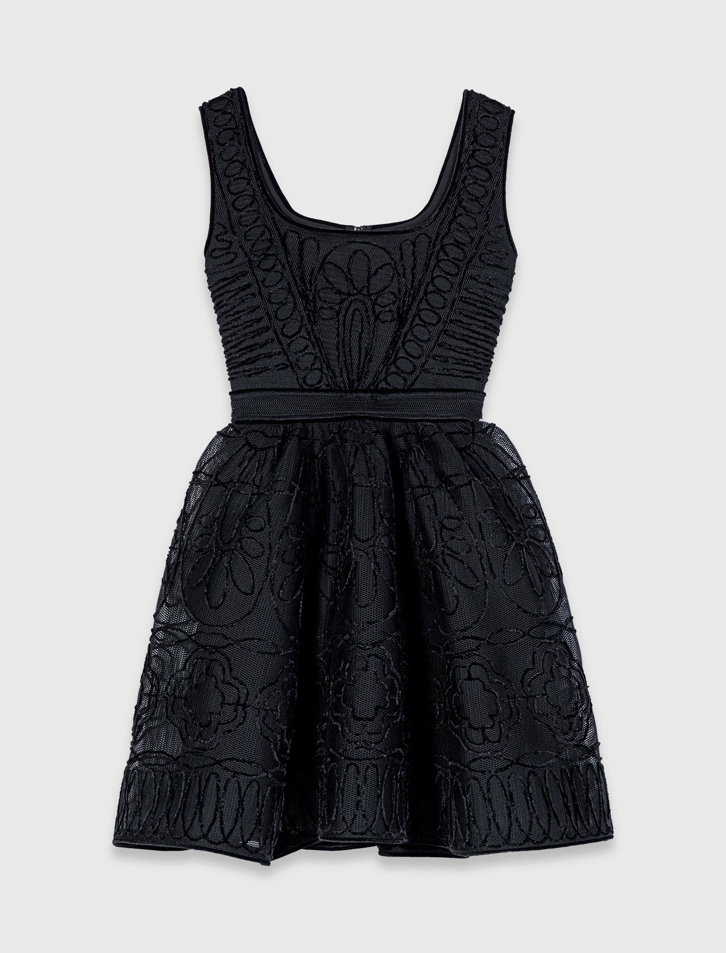 Maje Short embroidered basket knit dress
