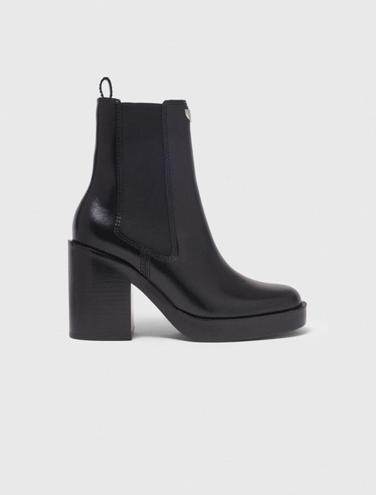 Maje Heeled leather chelsea boot