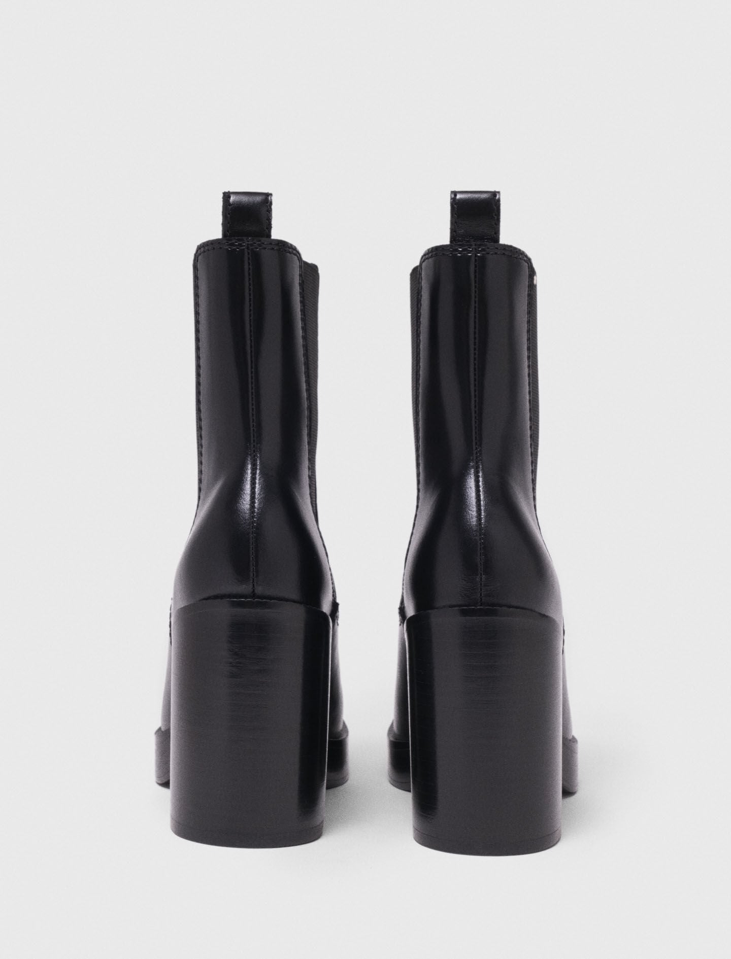 Maje Heeled leather chelsea boot