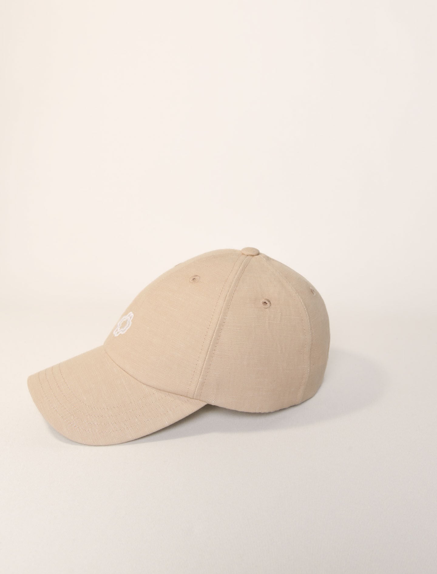 Maje Linen hat