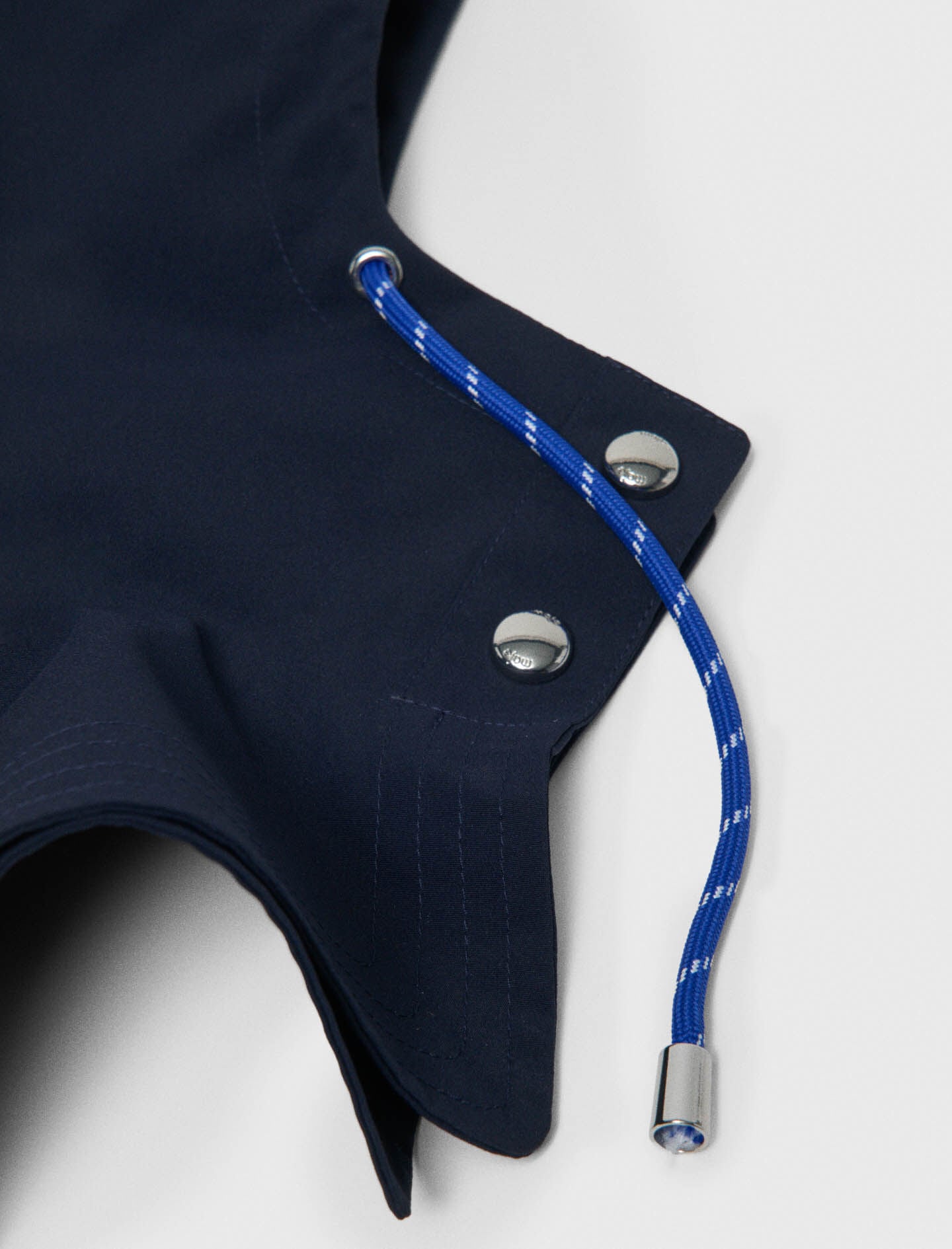 Maje Waterproof drawstring hood