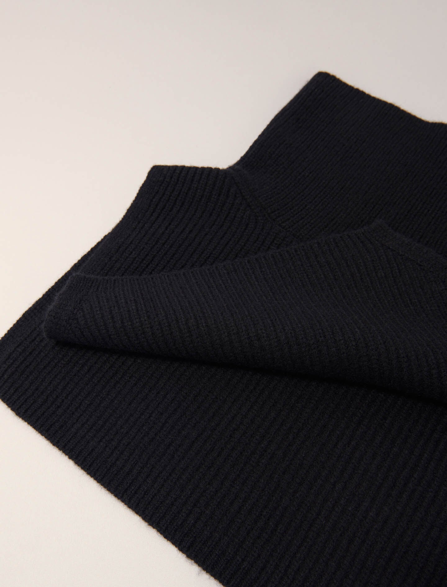 Maje Button-up wool mix collar wrap